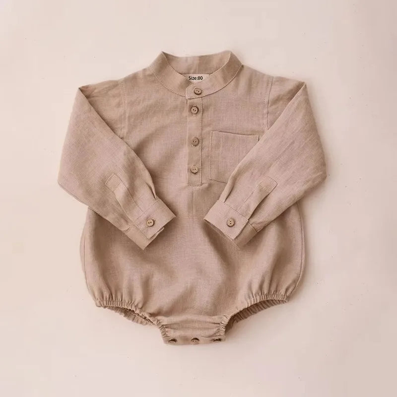 body bebê menino linho, body bebê social menino, body bebê clássico, body menino elegante, body bebê casual chic, body infantil com botões, body bebê estilo social, roupa bebê linho menino