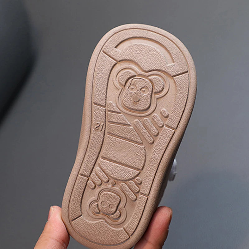 tênis infantil masculino de ursinho, tênis infantil de ursinho, tênis infantil casual, tênis de menino, tênis menino, tênis antiderrapante infantil, tênis antiderrapante para menino
