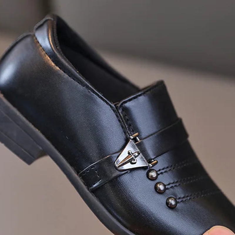 Sapato Infantil Masculino de Fivela Bambino