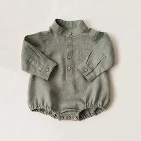 body bebê menino linho, body bebê social menino, body bebê clássico, body menino elegante, body bebê casual chic, body infantil com botões, body bebê estilo social, roupa bebê linho menino