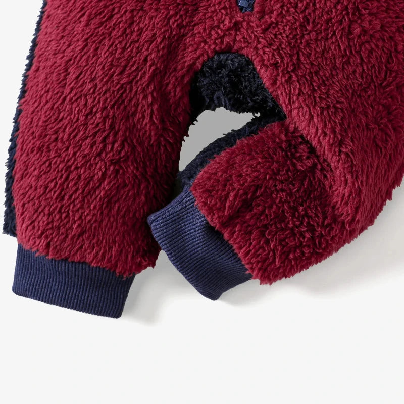 macacão bebe masculino, macacão bebe menino, macacão recém nascido, macacao de bebe, macacão bebê, macacão de inverno, macacão de pelúcia, macacão quente, macacão vermelho azul e branco