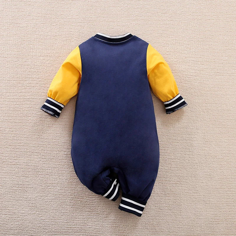 macacão bebe masculino, macacão bebe menino, macacão recém nascido, macacao de bebe, macacão bebê, macacão de inverno, macacão de pelúcia, macacão quente, macacão vermelho azul e amarelo, macacão beisebol