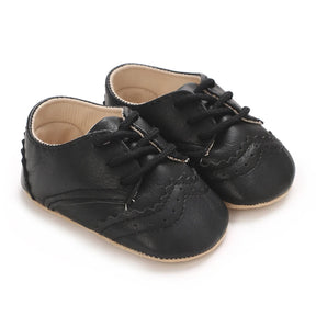 sapato bebê social, sapato bebê masculino, sapato bebê batizado, sapato social infantil, sapato bebê festa, sapato bebê casamento, sapato bebê clássico, sapato bebê elegante, sapato bebê conforto
