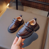 Sapato Infantil Masculino, Sapato infantil de fivela, Sapato social infantil masculino, sapato masculino infantil, sapato infantil de couro, sapato infantil formal, sapato infantil luxuosoSapato Infantil Masculino, Sapato infantil de fivela, Sapato social infantil masculino, sapato masculino infantil, sapato infantil de couro, sapato infantil formal, sapato infantil luxuoso