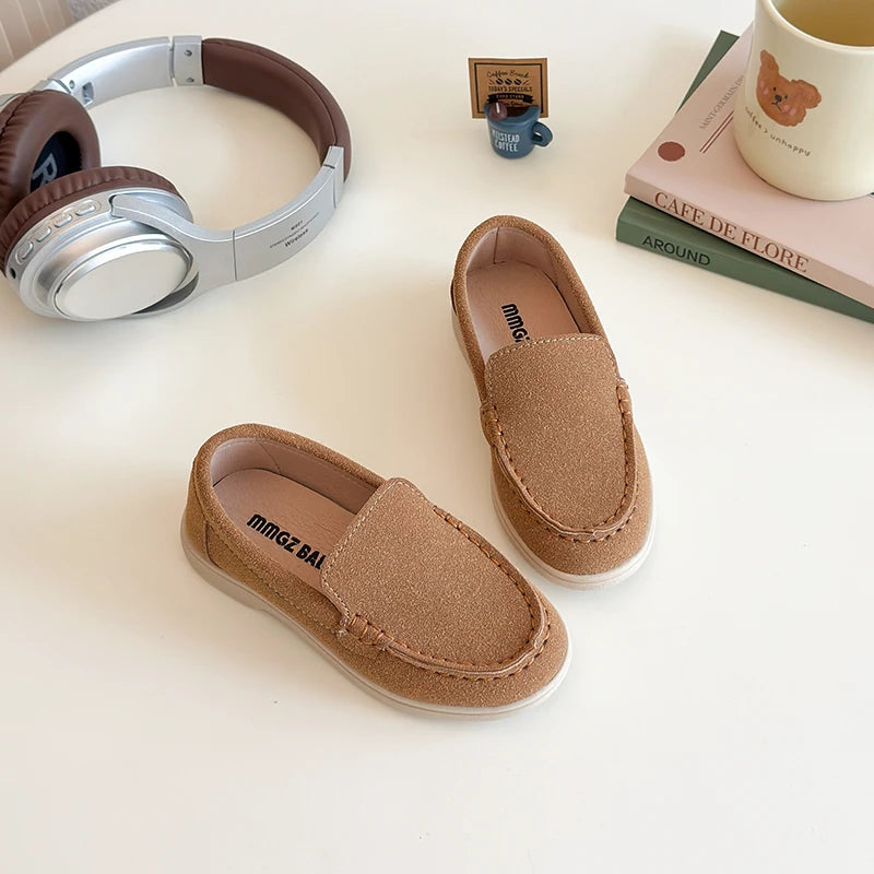 mocassim infantil masculino, sapato infantil social menino, mocassim bebê elegante, calçado infantil casual chic, mocassim infantil conforto