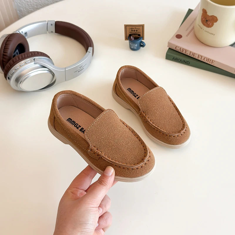 mocassim infantil masculino, sapato infantil social menino, mocassim bebê elegante, calçado infantil casual chic, mocassim infantil conforto