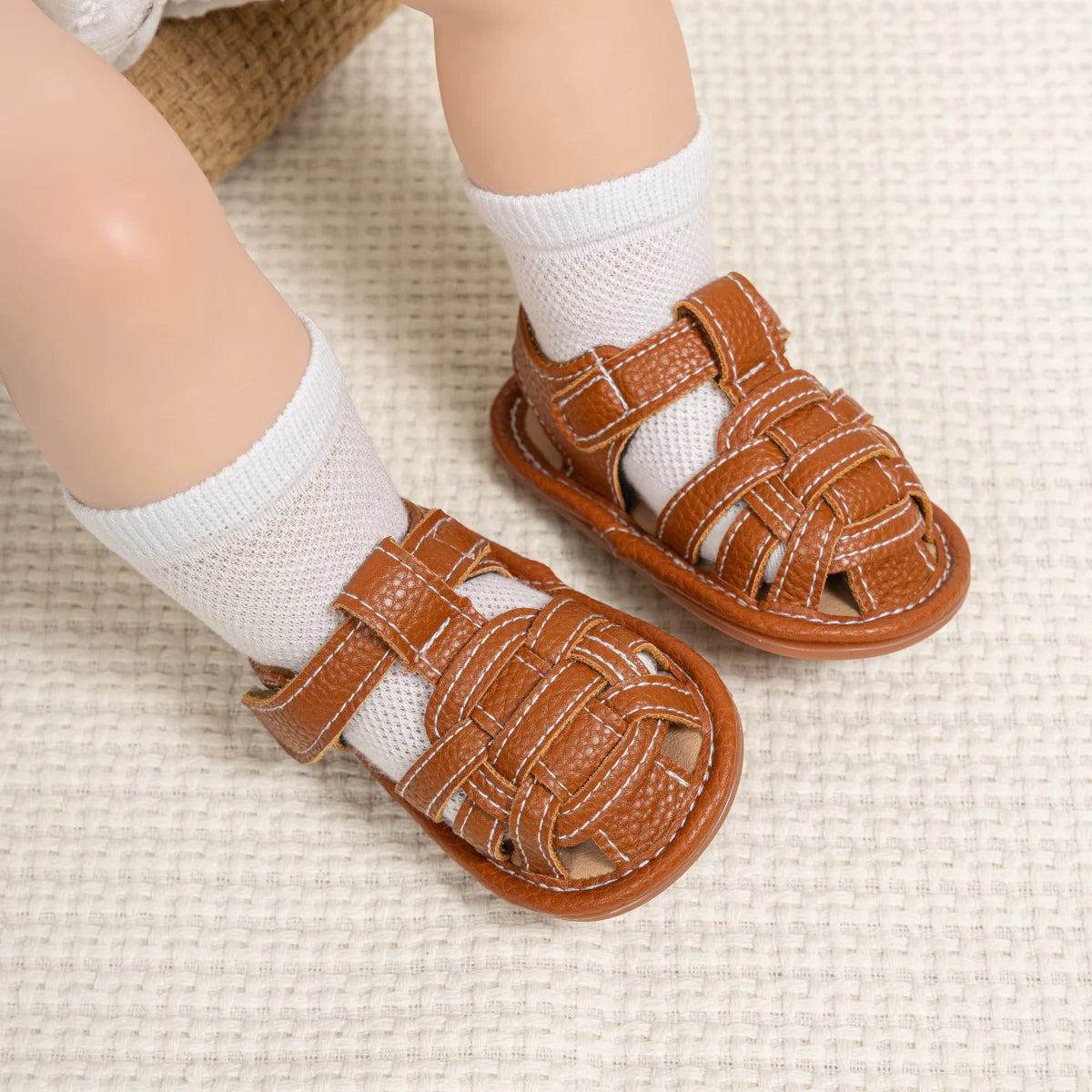 sandália bebê menino, sandália infantil clássica, sandália bebê conforto, sandália pescador bebê, sandália bebê Bambino